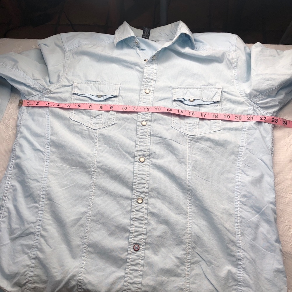 INC button up - Picture 9 of 9